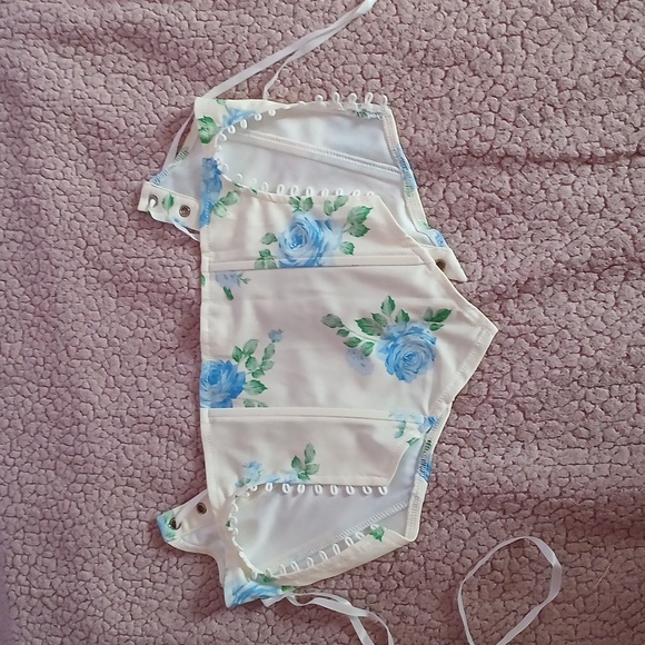 Floral corset - Picture 1 of 3